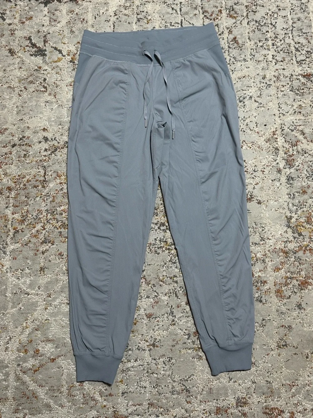 lululemon athletica Light Gray Drawstring Joggers